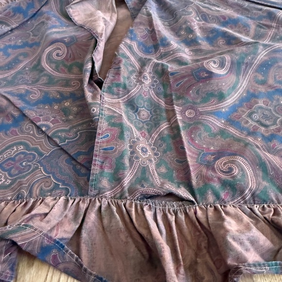 Ralph Lauren Ruffled Pillow Cases - Brown - Picture 4 of 6